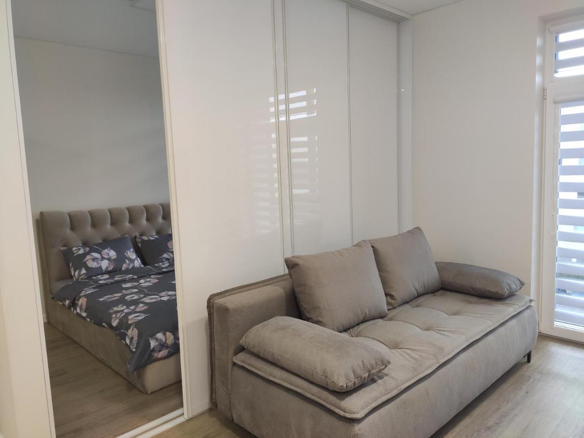 Apartment Ainiai Panevėžys Buitenkant foto